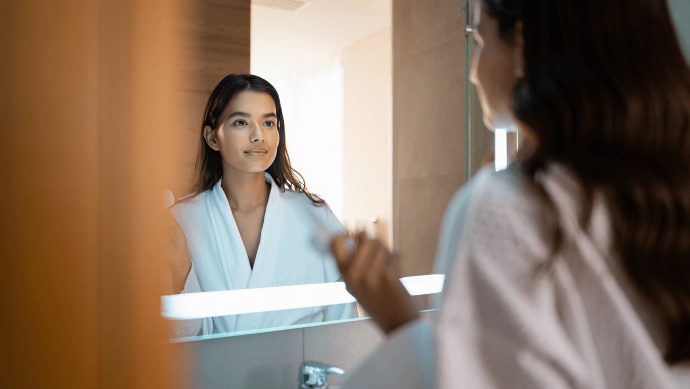 8 Trovate di Stile per Illuminare un Corridoio