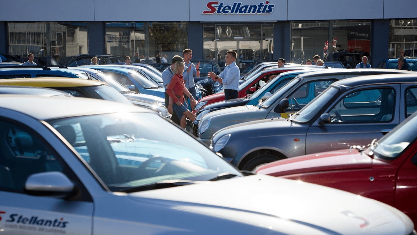 Auto, il mercato italiano accelera (+11,6%) ad aprile e Stellantis lo batte: +14%