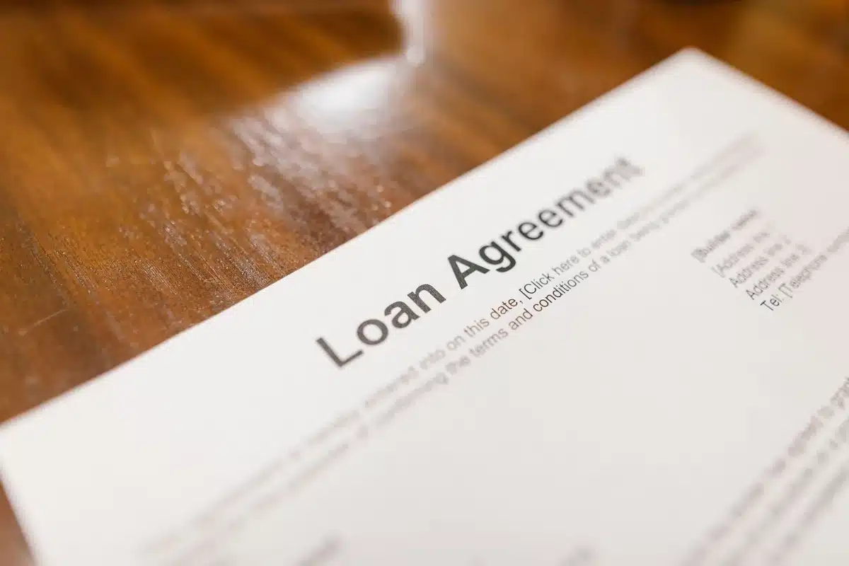 Documenti e accordi bancari relativi a fusioni e acquisizioni nel settore finanziario